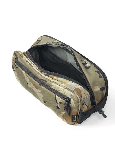 Kuiu Base Camp Cordura Dopp Kit .